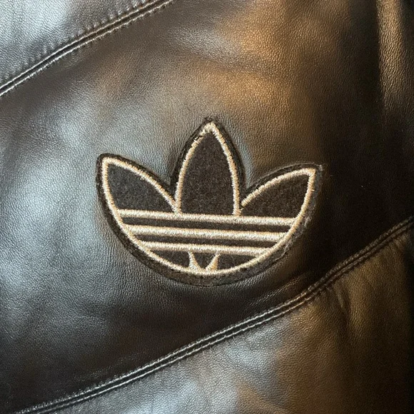 Adidas vintage leather puffer jacket
